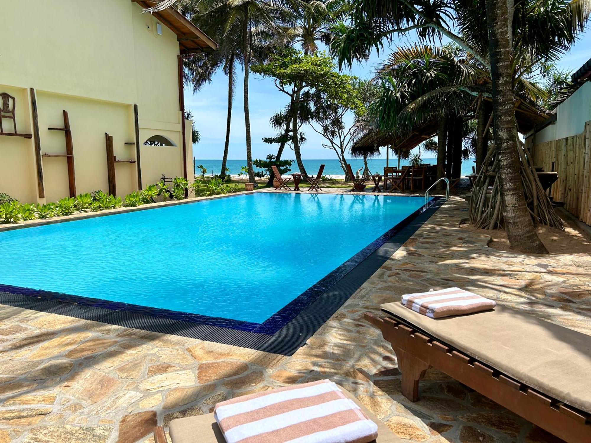 Bombay Bicycle Club Bentota Hotel ภายนอก รูปภาพ